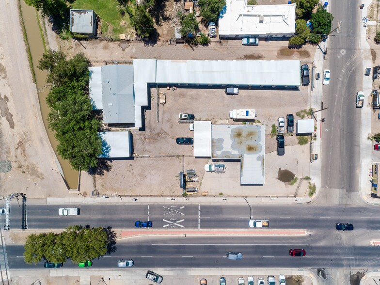 More Photos Of 855 W Pichacho Ave, Las Cruces Storefront Retail Office For Sale