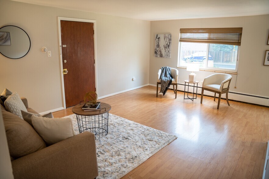 More Photos Of 809-825 Oak St, Lakewood Apartments For Sale