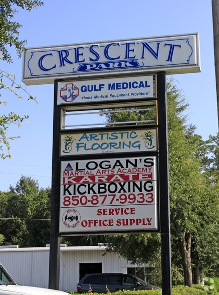 More Photos Of 720 NE Capital Cir, Tallahassee Unknown For Lease