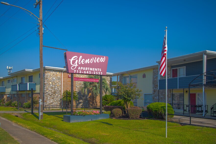 More Photos Of 8311 Winkler Rd, Houston Apartments For Sale