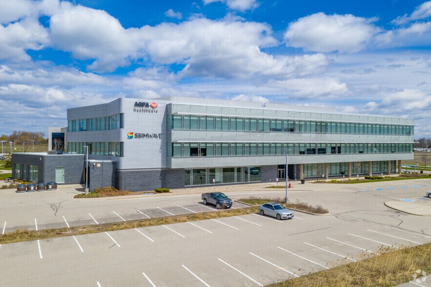 More Photos Of 375 Hagey Blvd, Waterloo Office For Lease