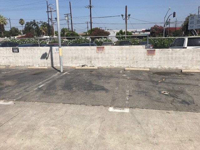 More Photos Of 401-405 S Victory Blvd, Burbank Freestanding For Lease