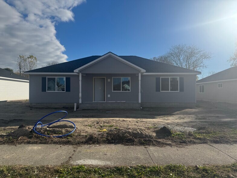 More Photos Of , Warren Multifamily For Sale