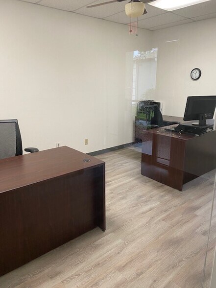 More Photos Of 13555 Automobile Blvd, Clearwater Medical For Lease