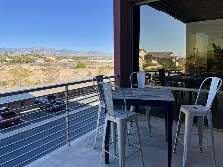 More Photos Of 5955 Edmond St, Las Vegas Office For Sale