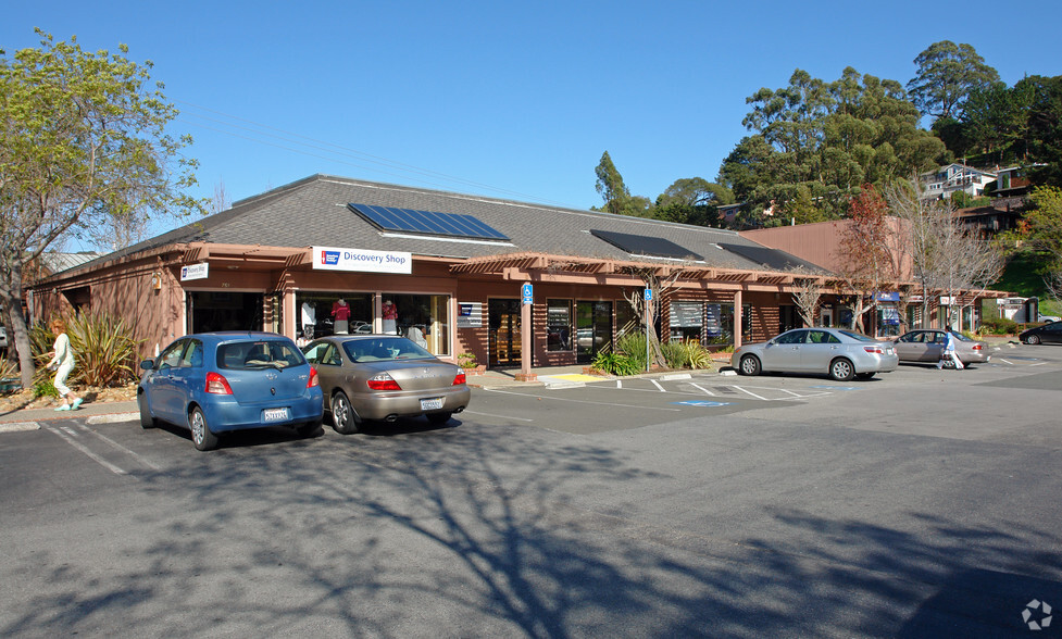 Primary Photo Of 761-777 E Blithedale Ave, Mill Valley General Retail For Lease