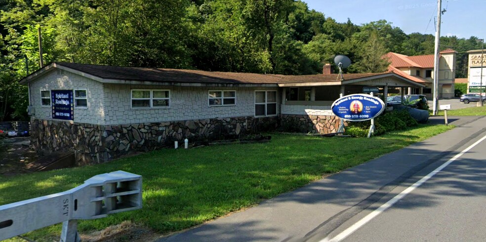 Primary Photo Of 583 Blakeslee Boulevard Dr E, Lehighton Office For Sale