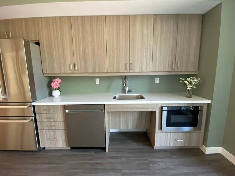 More Photos Of 535 N Church St, West Chester Office For Lease