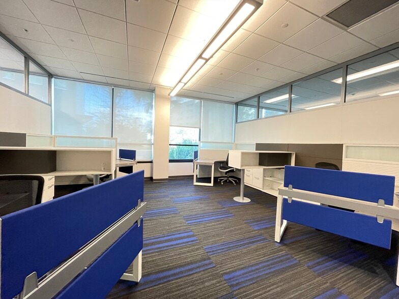 More Photos Of 2970 SW 50th Ter, Gainesville Office For Sale