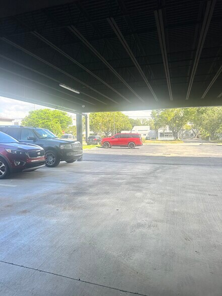 More Photos Of 4048 Evans Ave, Fort Myers Medical For Lease