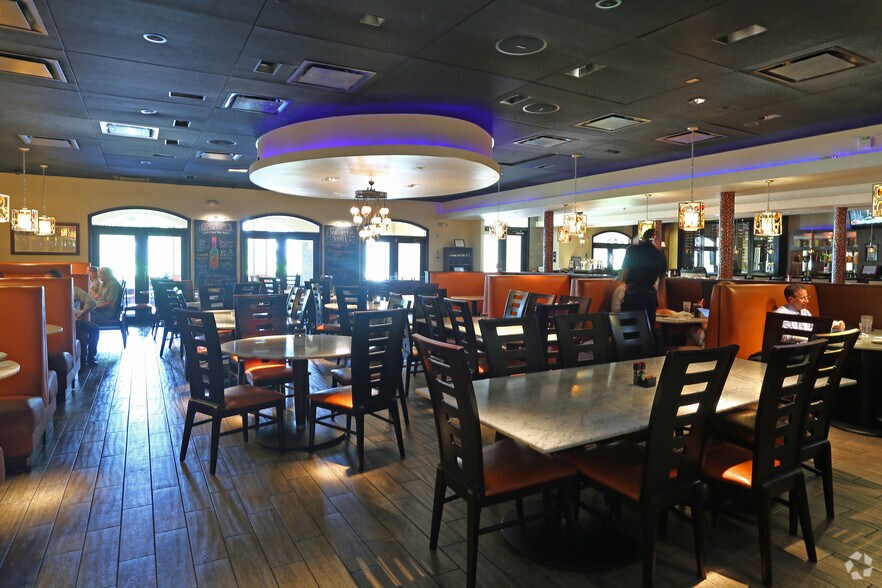 More Photos Of 1424-1450 N Federal Hwy, Boca Raton Restaurant For Sale