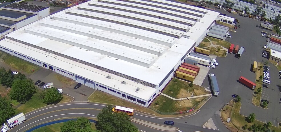 More Photos Of 9 Finderne Ave, Bridgewater Distribution For Lease