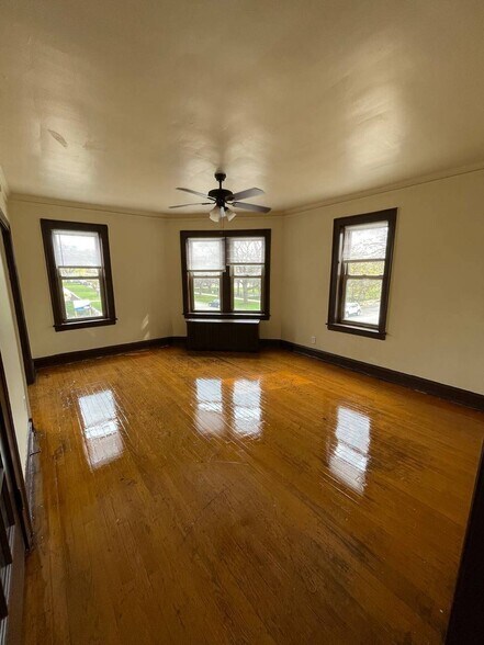 More Photos Of , Chicago Multifamily For Sale