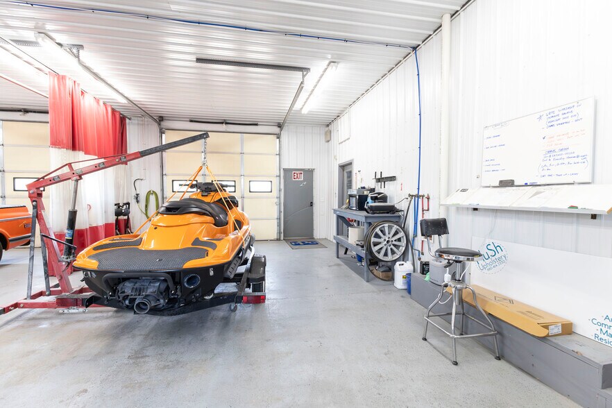 More Photos Of 959 Highway 24, Moberly General Retail For Sale