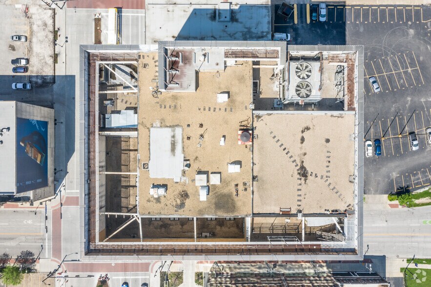 More Photos Of 2201 Main St, Dallas Office For Lease