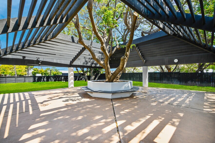 More Photos Of 1621 Alton Pky, Irvine Loft Creative Space For Lease