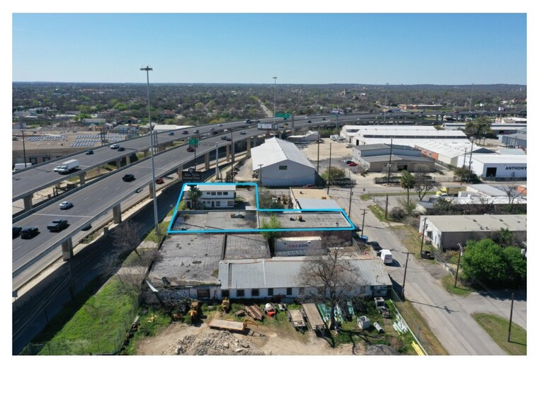 More Photos Of 1414 N Brazos St, San Antonio Warehouse For Sale