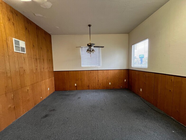 More Photos Of 558 Lewelling Blvd, San Leandro Industrial For Lease