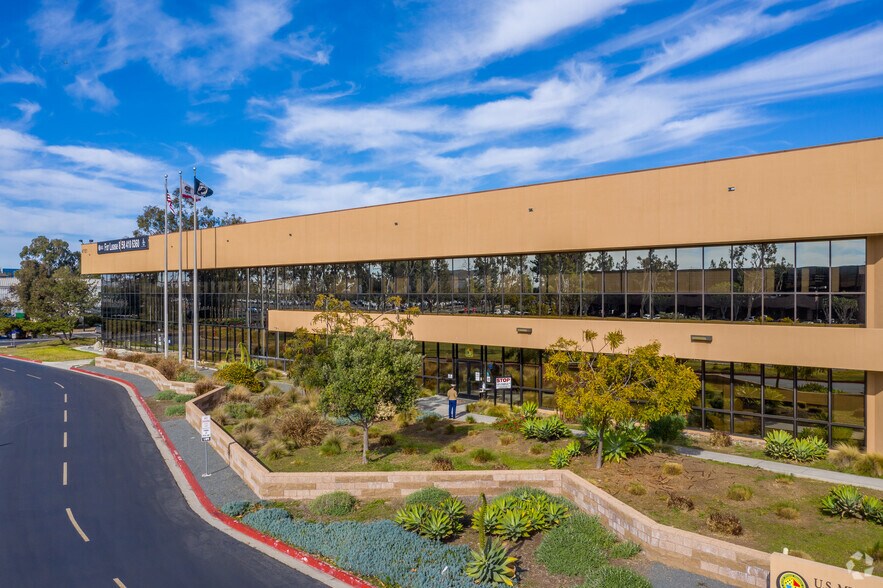 More Photos Of 4181 Ruffin Rd, San Diego Research And Development For Lease