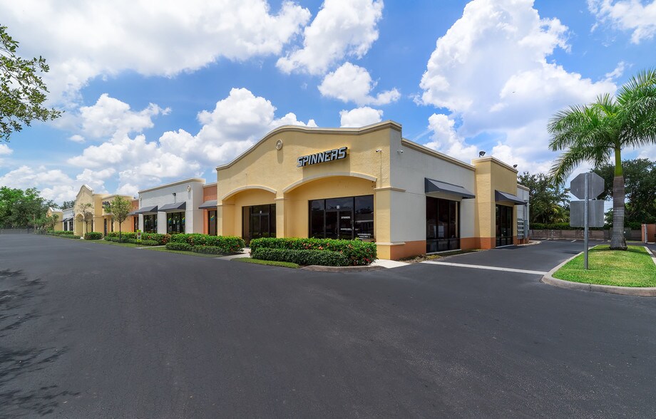 11965 Collier Blvd, Naples, FL 34116 Retail For Lease