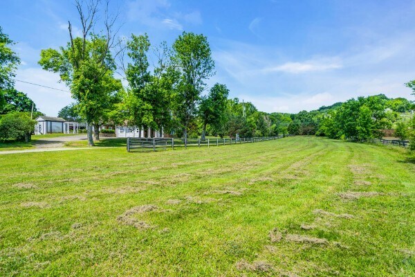 More Photos Of 1112 Franklin Rd, Brentwood Specialty For Sale