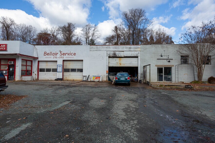 More Photos Of 2845 Ivy Rd, Charlottesville Service For Sale
