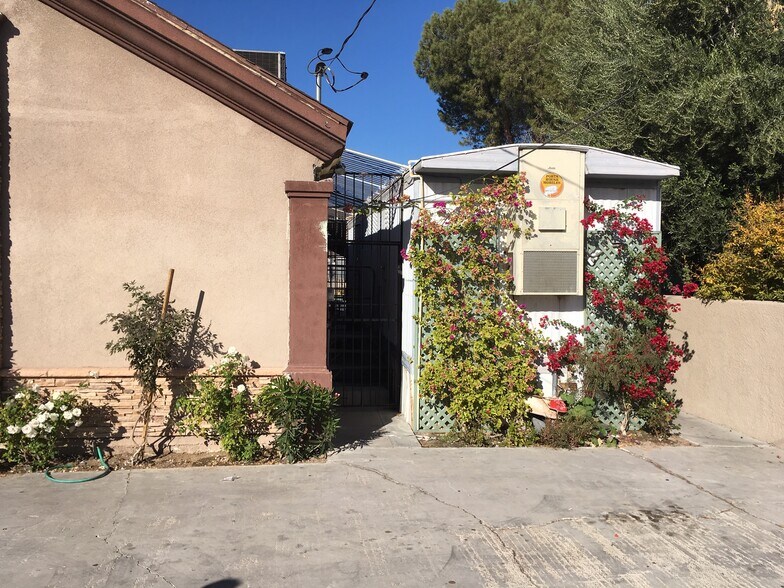 More Photos Of 901 Stewart Ave, Las Vegas Specialty For Sale