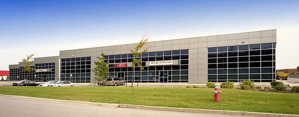 More Photos Of 6905 Kenderry Gate, Mississauga Warehouse For Lease