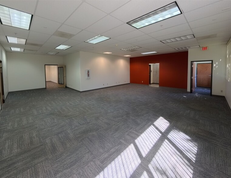 More Photos Of 920 SW Emkay Dr, Bend Medical For Lease