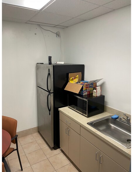 More Photos Of 11231 NW 20th St, Miami Warehouse For Sale