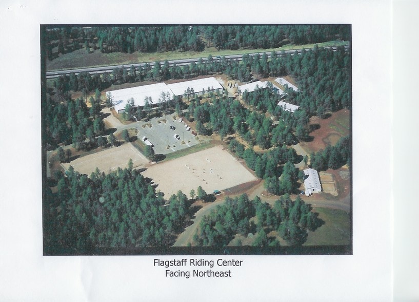 Primary Photo Of 2600 W Kiltie Ln, Flagstaff Horse Stables For Sale