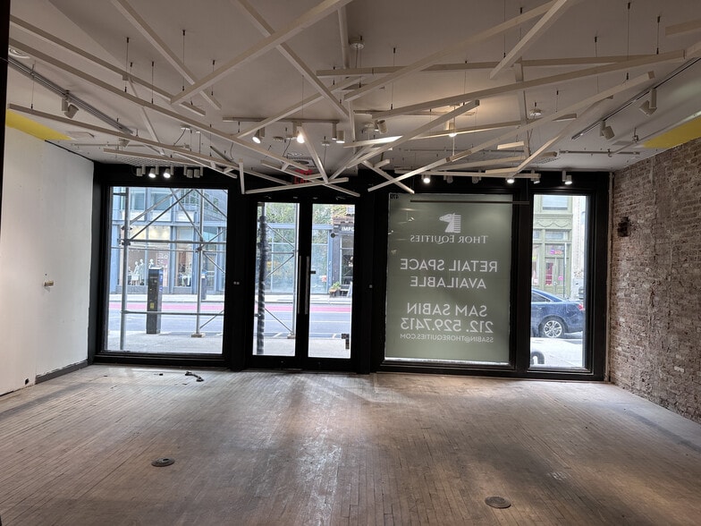 More Photos Of 470 Broadway, New York Storefront For Sale