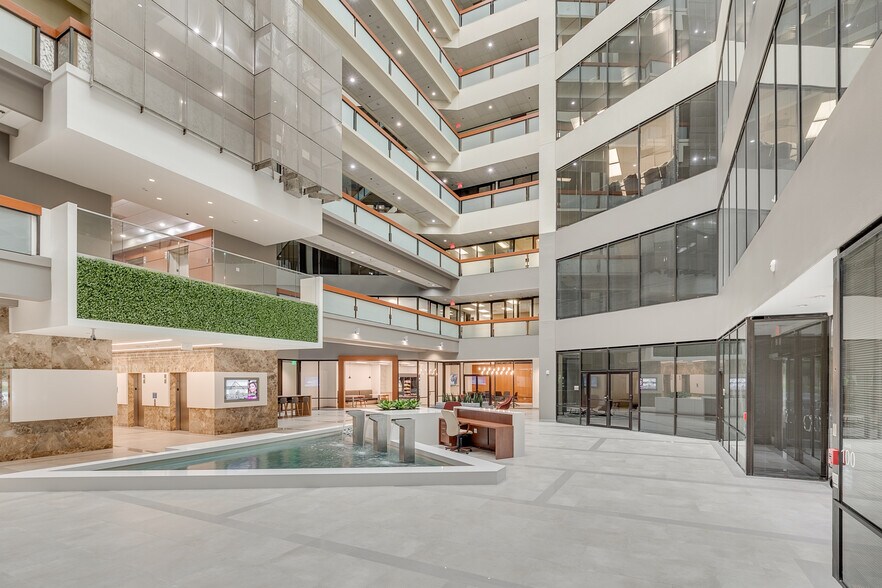 More Photos Of 8131 Lyndon B Johnson Fwy, Dallas Office For Lease