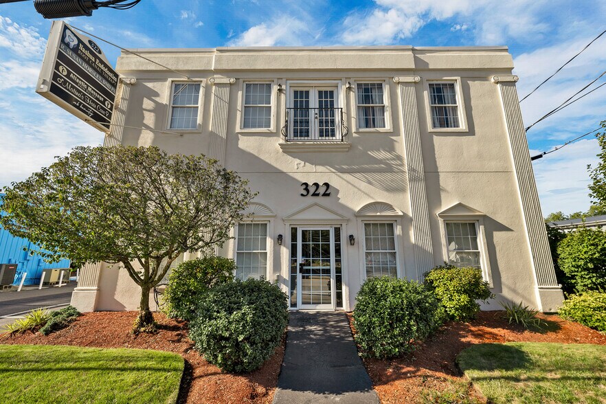 Primary Photo Of 322 Amherst St, Nashua Medical For Lease