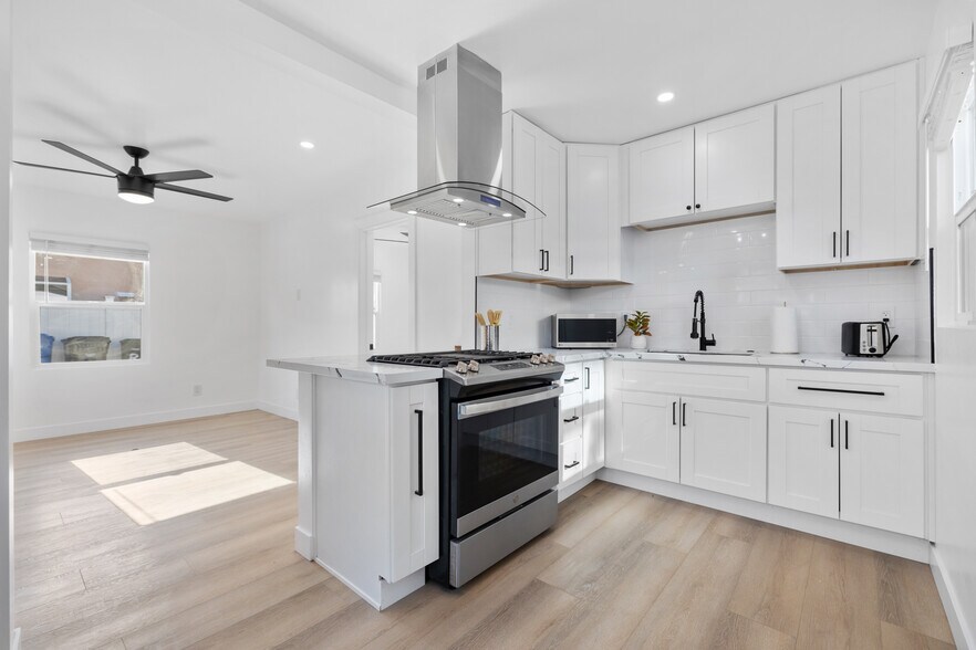 More Photos Of 114 Madison Ave, Chula Vista Apartments For Sale