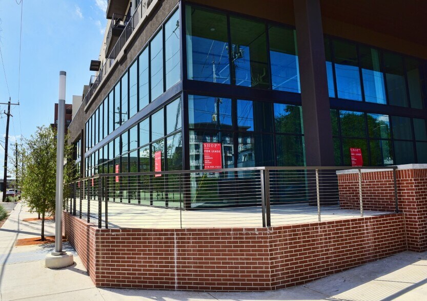 More Photos Of 1011 Broadway, San Antonio Apartments For Lease