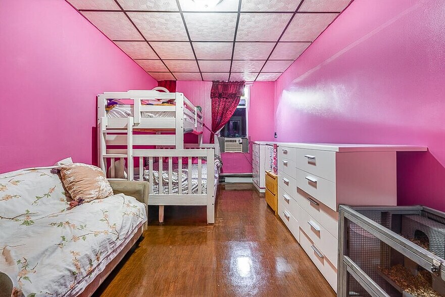 More Photos Of 113 34th St, Union City Apartments For Sale