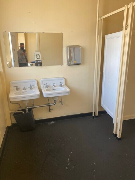 More Photos Of 100 S Euclid Ave, Ontario Storefront For Lease