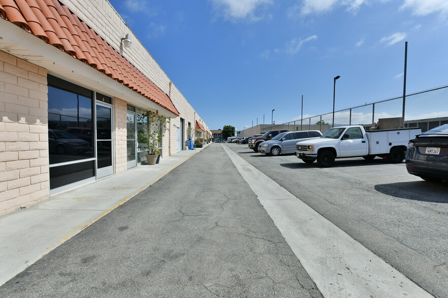 More Photos Of 1859-1861 Lomita Blvd, Lomita Storefront Retail Office For Lease