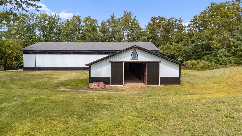 More Photos Of 1901 Moffet Rd, Saint Joseph Specialty For Sale