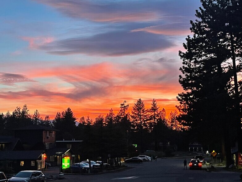 More Photos Of 953 Park Ave, South Lake Tahoe Hotel For Sale