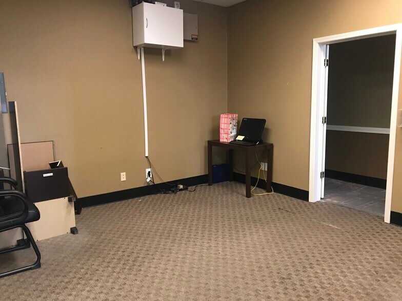 More Photos Of 1230-1360 1st St, Gilroy Unknown For Sale