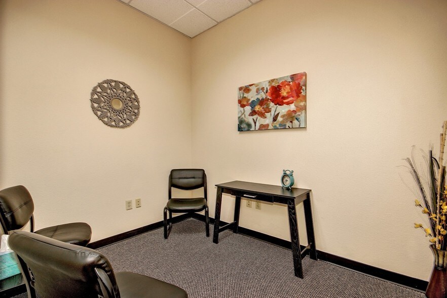 More Photos Of 6262 E Broadway Rd, Mesa Medical For Sale