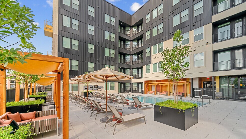 More Photos Of 2315 Navigation Blvd, Houston Apartments For Lease