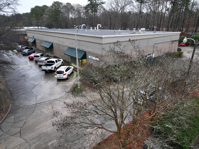More Photos Of 102 Woodwinds Industrial Ct, Cary Research And Development For Lease
