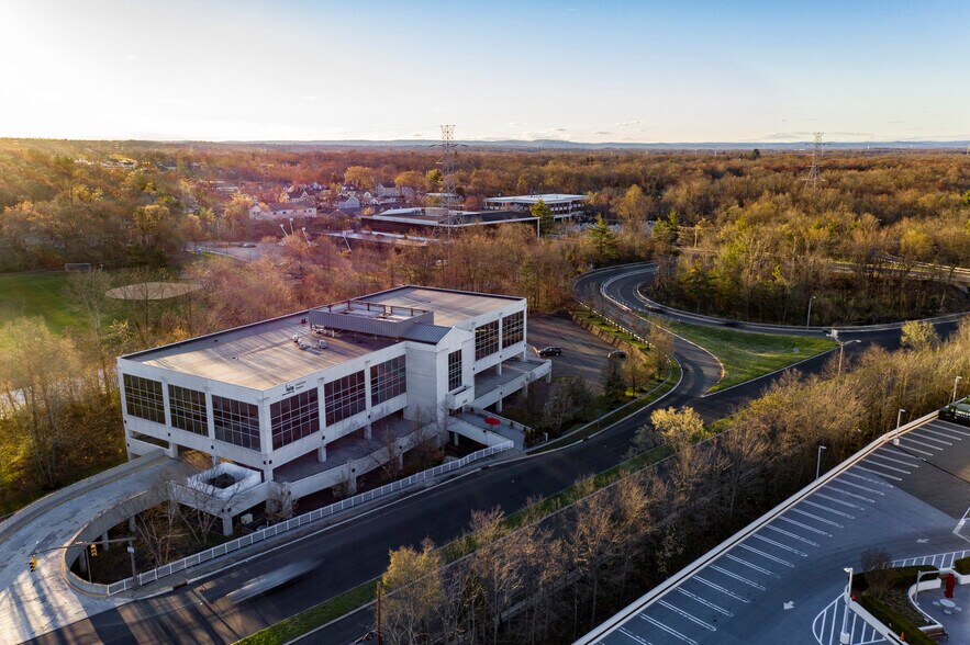 More Photos Of 180 River Rd, Summit Office For Lease