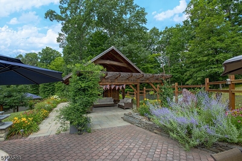 More Photos Of 25 Stillwater Rd, Newton Specialty For Sale