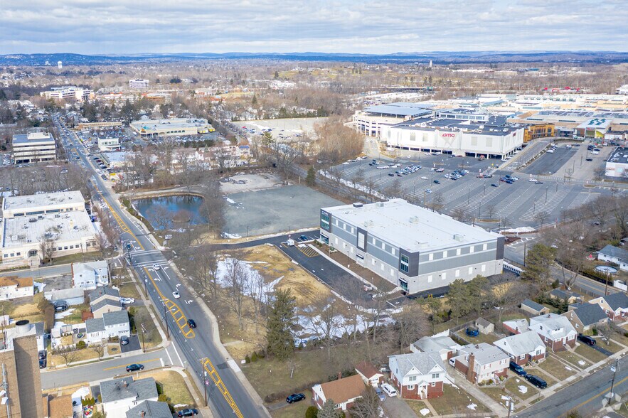 More Photos Of 120 Passaic St, Rochelle Park Land For Lease