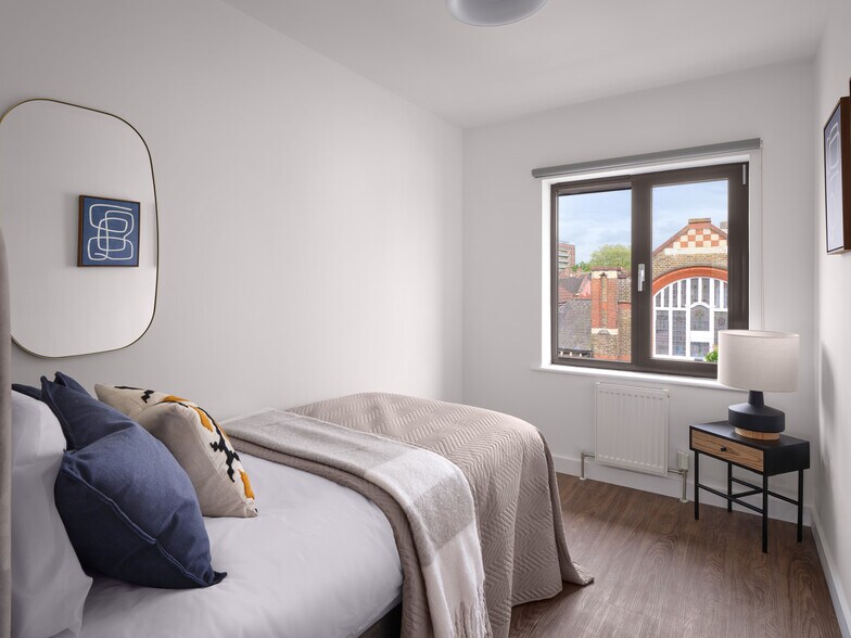 More Photos Of 12 Bryant St, London Apartments For Sale