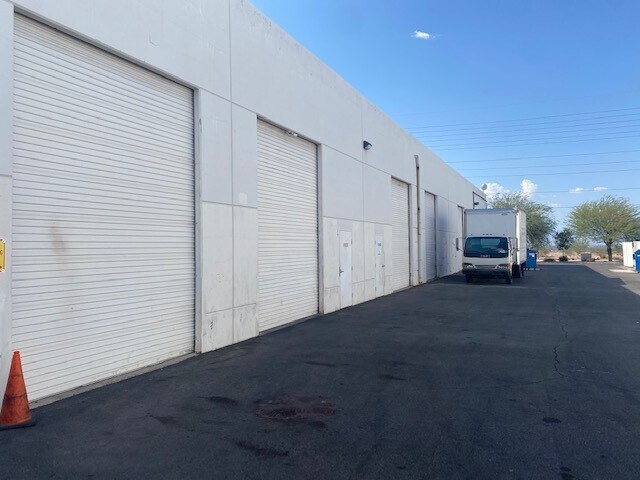 More Photos Of 6100 Mountain Vista St, Henderson Light Manufacturing For Lease